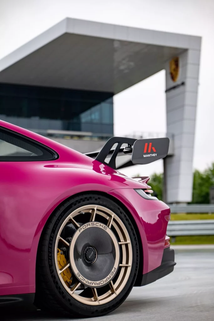 2023 Porsche 911 GT3 Manthey Performance 9 Motor16