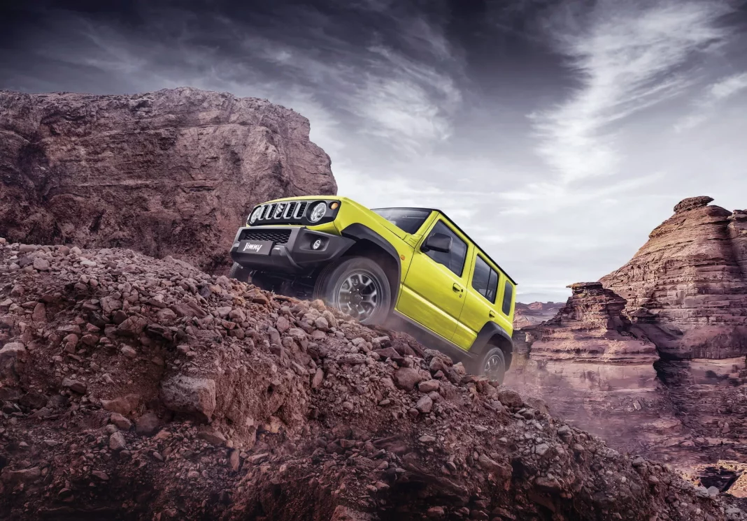 2023 Suzuki Jimny 5 puertas. Imagen portada.