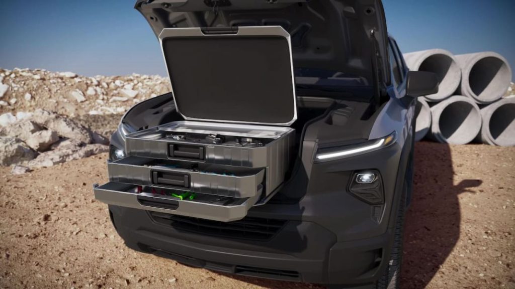 2023 Chevrolet Silverado EV Work Truck. Imagen detalle maletero delantero.