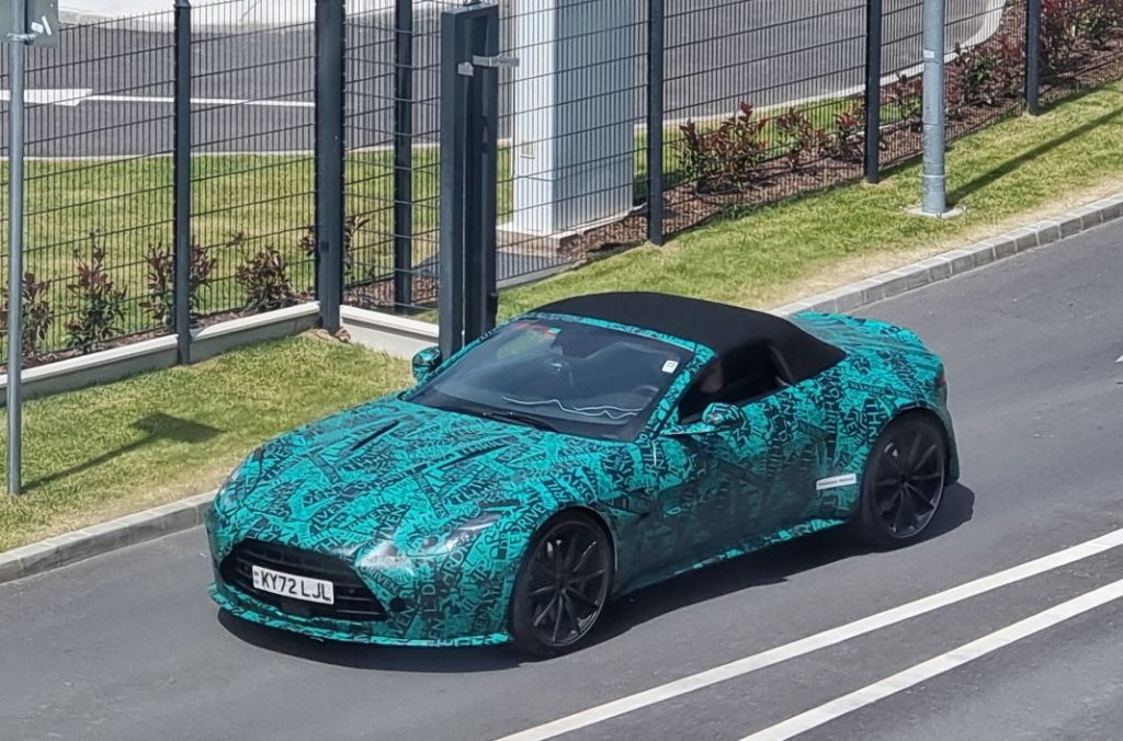 Aston Martin Vantage Volante facelift 1