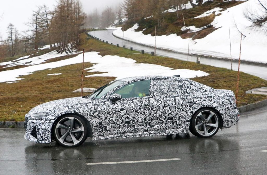 Aquí se esconde el próximo Audi RS 7. Pero no es como imaginas 7 Motor16 Audi RS7 mule 6 Motor16