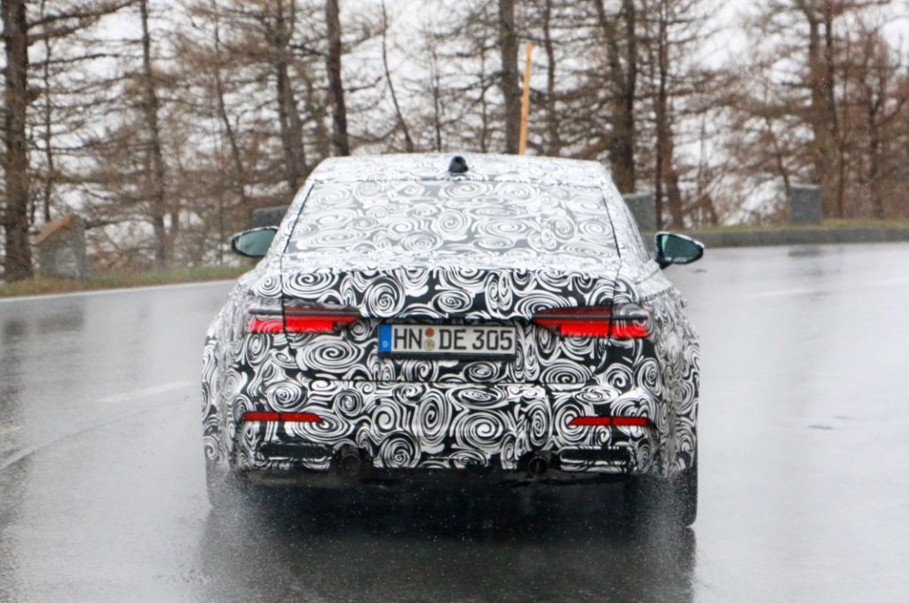 Aquí se esconde el próximo Audi RS 7. Pero no es como imaginas 9 Motor16 Audi RS7 mule 9 Motor16