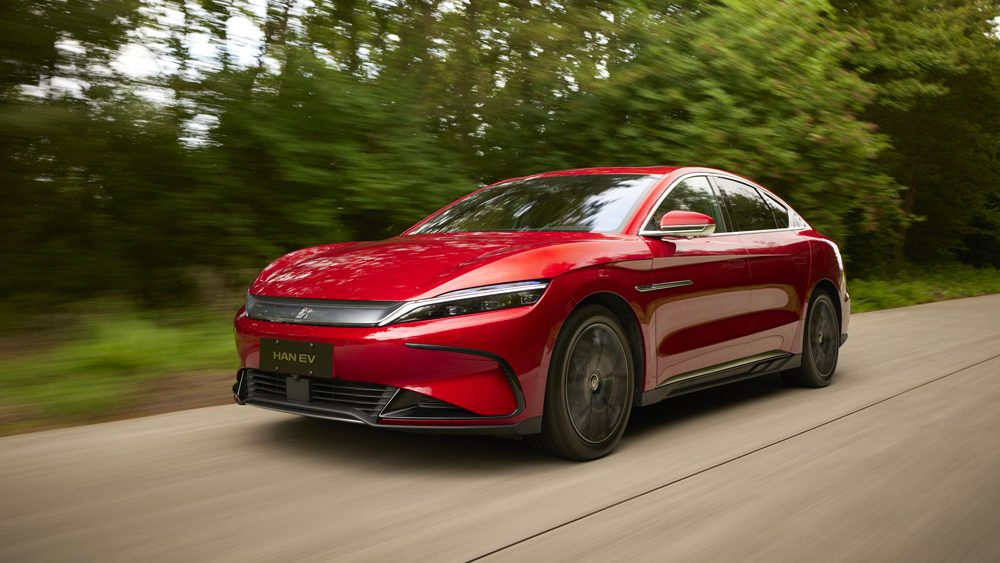 Llega a España el rival más duro del Tesla Model 3. Es chino, tiene más autonomía y cuesta 7.000 euros menos 55 Motor16 byd