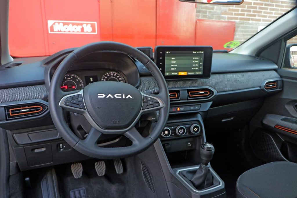 Prueba del Dacia Sandero Stepway TCe Extreme Go 110 CV: Ágil y relativamente asequible 2 Motor16 Dacia Sandero Stepway 03 Motor16