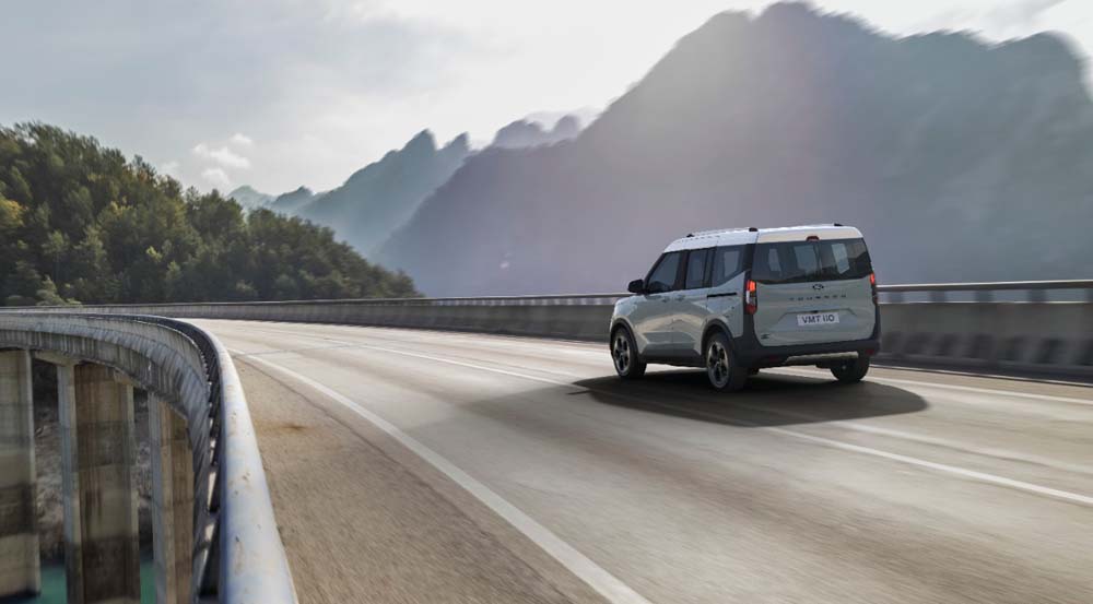 Ford E Tourneo Courier 2 Motor16