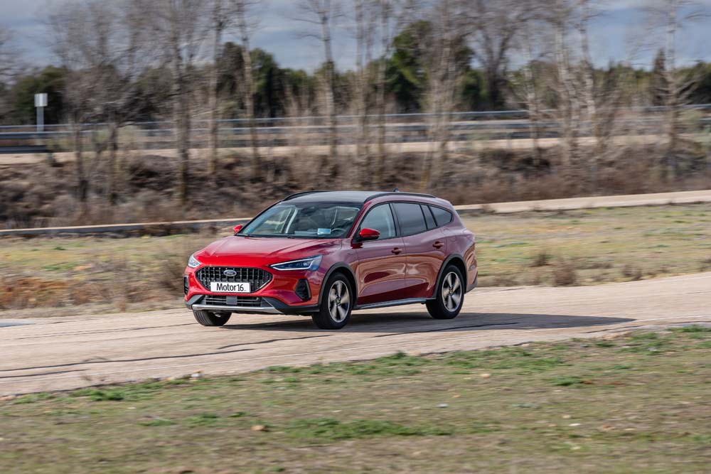 Prueba Ford Focus Sportbreak 1.0 EcoBoost 155 CV MHEV AT Active X 32 Motor16 Ford Focus Sportbreak 1.0 EcoBoost 155 CV MHEV AT 23 Motor16