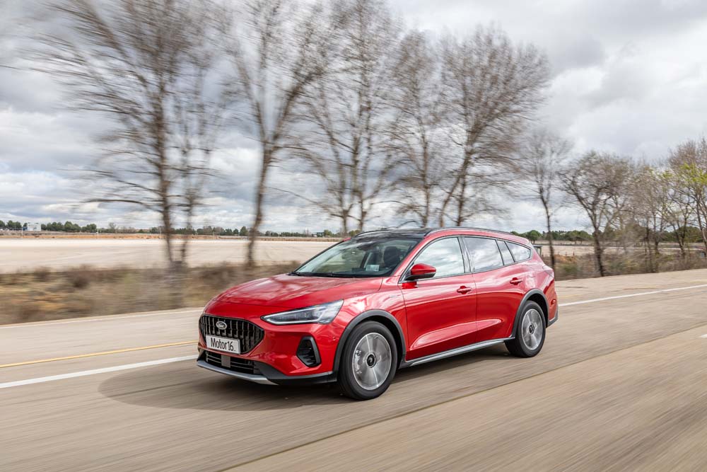 Prueba Ford Focus Sportbreak 1.0 EcoBoost 155 CV MHEV AT Active X 35 Motor16 Ford Focus Sportbreak 1.0 EcoBoost 155 CV MHEV AT 26 Motor16