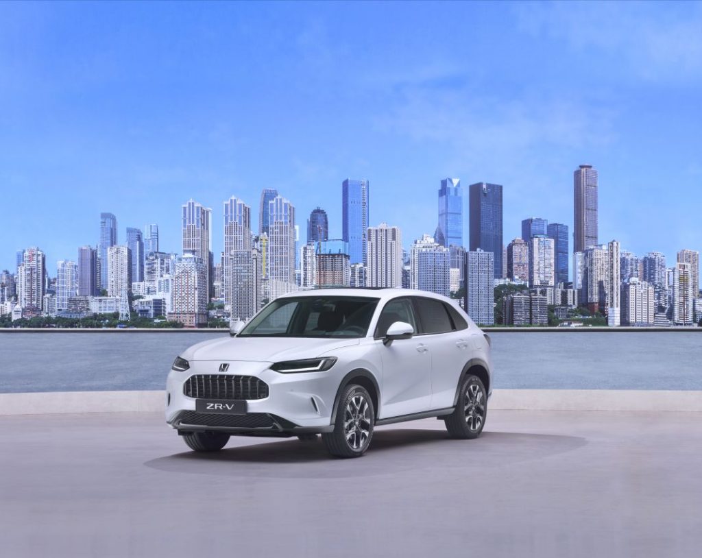 Honda ZR-V: Un SUV a caballo entre del HR-V y el CR-V 12 Motor16 Honda ZR V 10 Motor16
