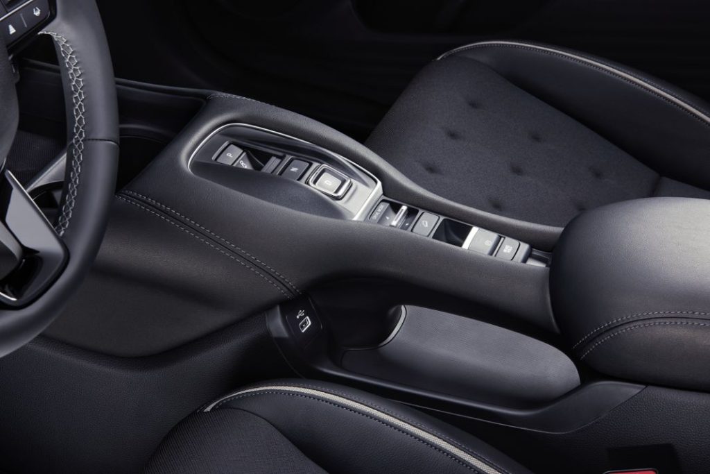 Honda ZR-V: Un SUV a caballo entre del HR-V y el CR-V 7 Motor16 Honda ZR V 17 Motor16
