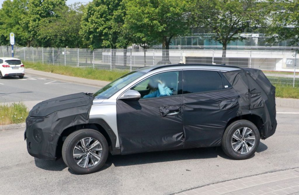 El futuro Hyundai Tucson se pone en marcha 9 Motor16 Hyundai Tuscon facelift 11 Motor16