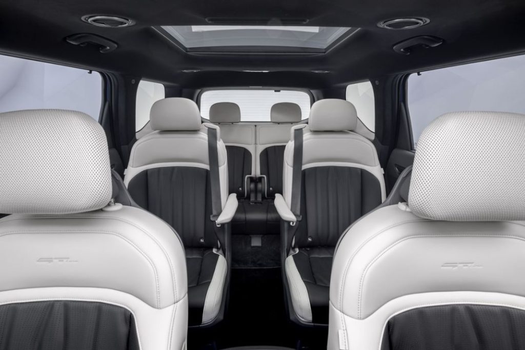 El Kia EV9 ya tiene precio. Y cuesta lo que un EV6 GT 1 Motor16 2023 Kia EV9. Imagen interior.