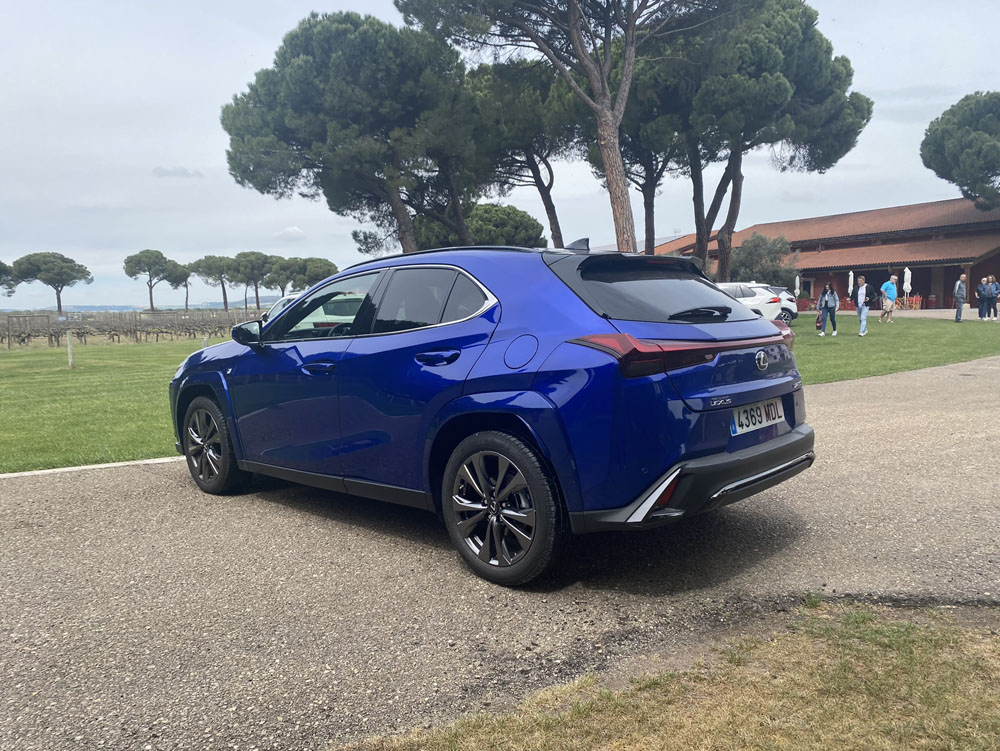 Prueba del Lexus UX 250h: esencia de Lexus 9 Motor16 LEXUS UX 2 Motor16