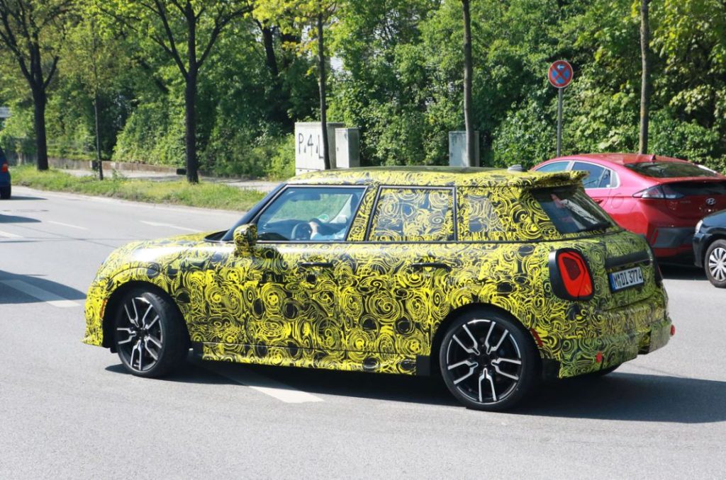 Todo listo para el Mini Cooper 5 puertas 19 Motor16 MINI Cooper 5 door 18 Motor16