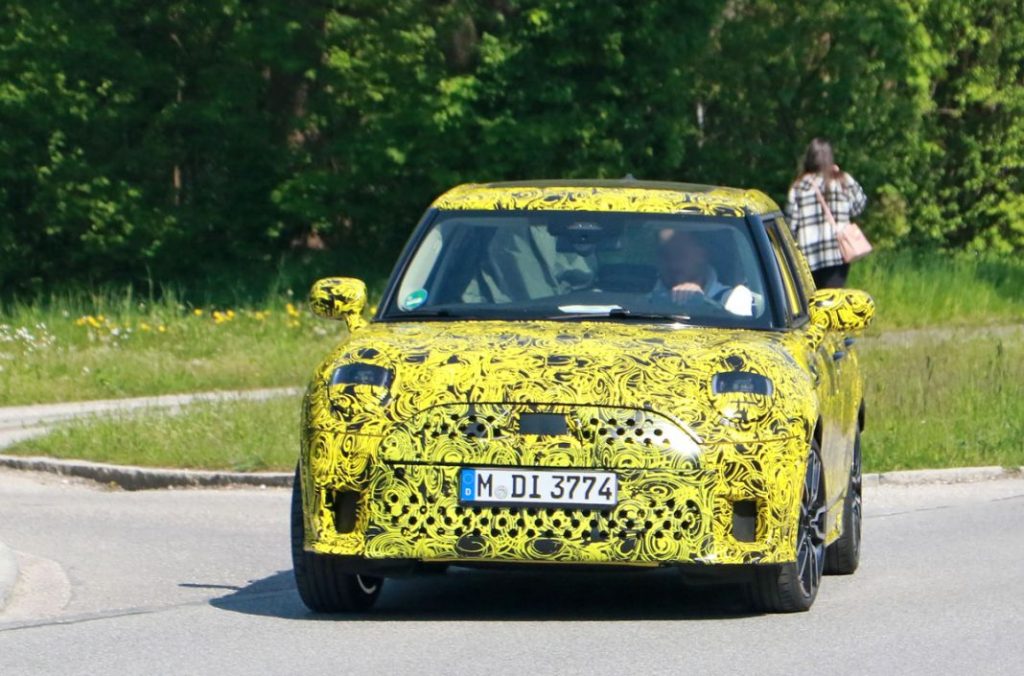 Todo listo para el Mini Cooper 5 puertas 4 Motor16 MINI Cooper 5 door 2 Motor16