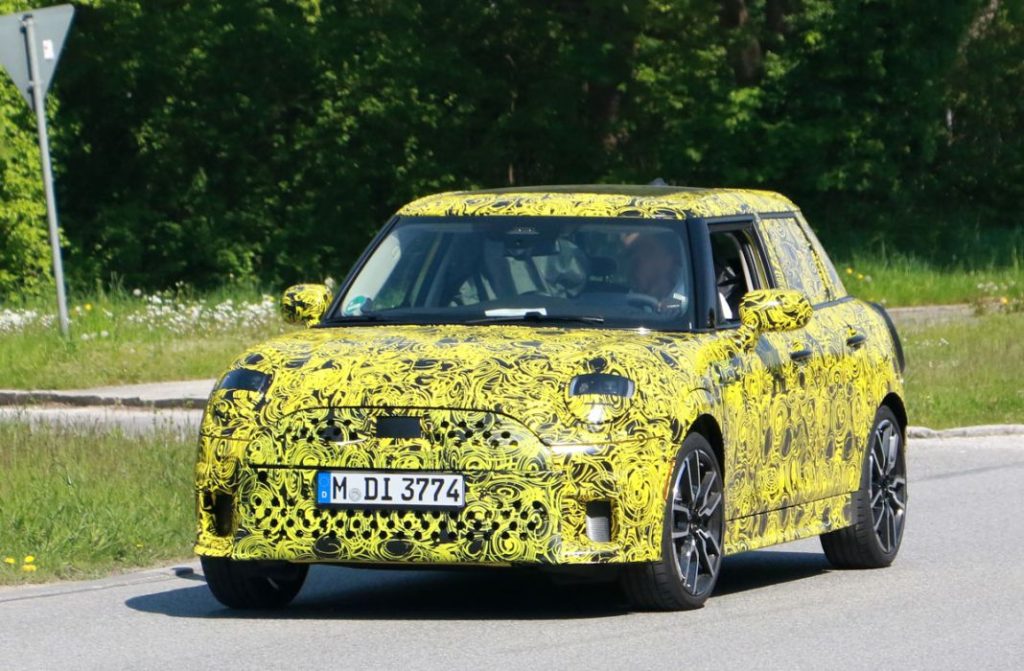 Todo listo para el Mini Cooper 5 puertas 5 Motor16 MINI Cooper 5 door 3 Motor16