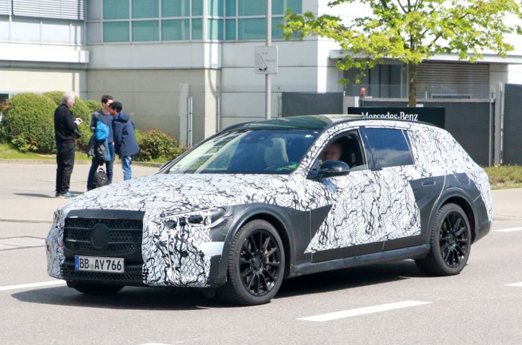 Mercedes E Class All Terrain 2 Motor16