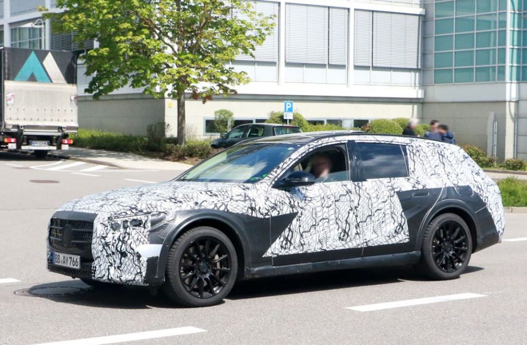 Mercedes E Class All Terrain 5 Motor16