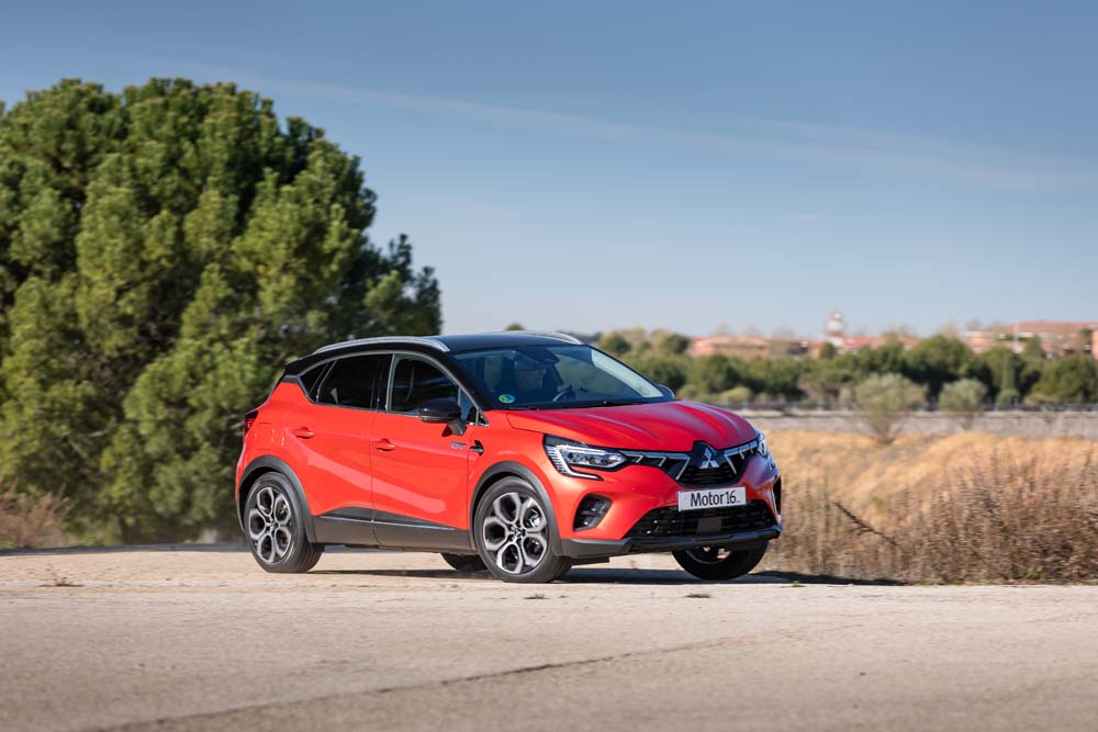 Novedades de Mitsubishi para 2024. Es hora de crecer 1 Motor16 Mitsubishi ASX 160 HEV 12 1 Motor16