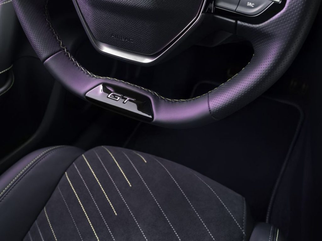 Nuevo Peugeot 2008 2024 13 Motor16