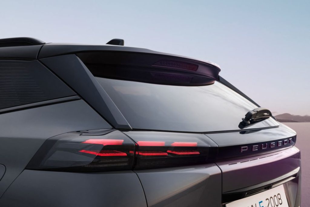 Nuevo Peugeot 2008 2024 5 Motor16