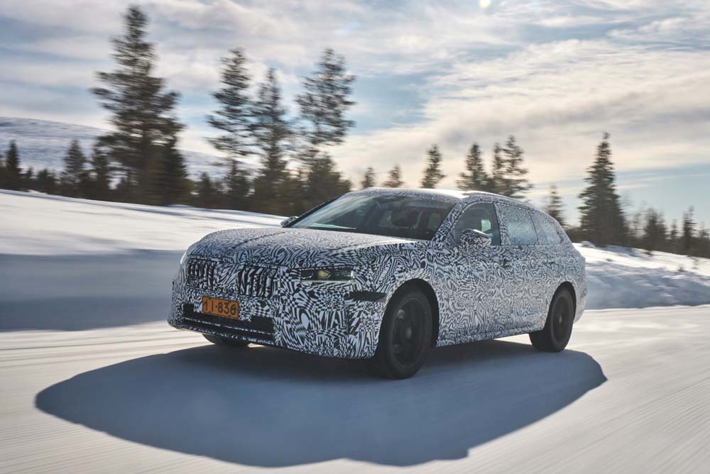 Los nuevos Skoda Superb y Kodiaq te dejarán helado 1 Motor16 Los nuevos Skoda Superb y Kodiaq en el Círculo Polar Ártico.