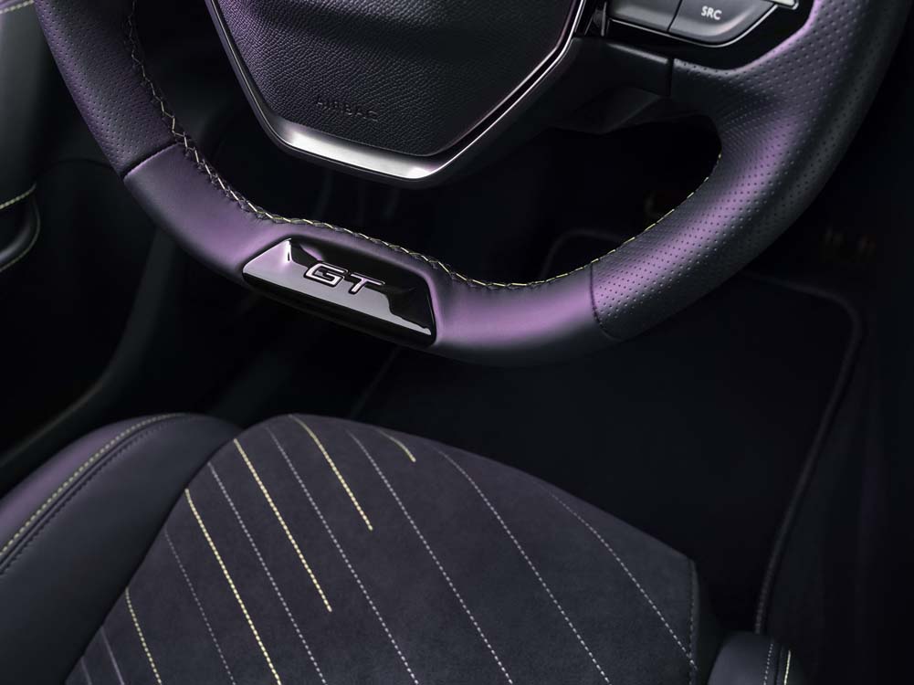 Nuevo Peugeot E-2008 First Edition: Ya lo puedes reservar... pero corre 4 Motor16 Peugeot E 2008 1 Motor16