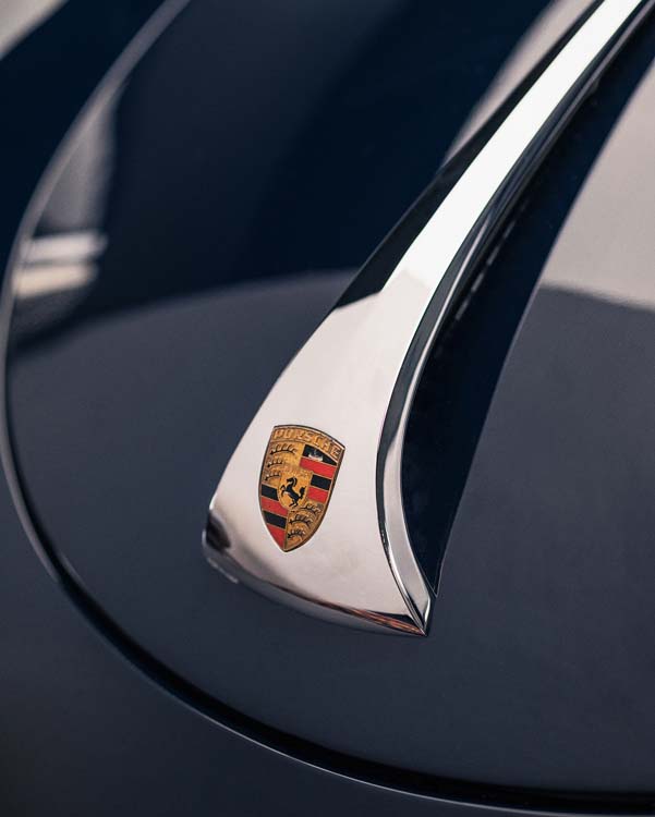 Porsche 356 ALD, un coche único que rompe con las barreras de la moda 9 Motor16 Porsche 356 ALD 6 Motor16