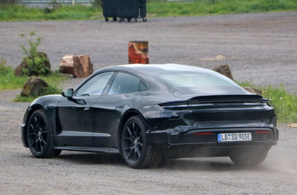 Porsche Taycan Rear spoiler 20 Motor16