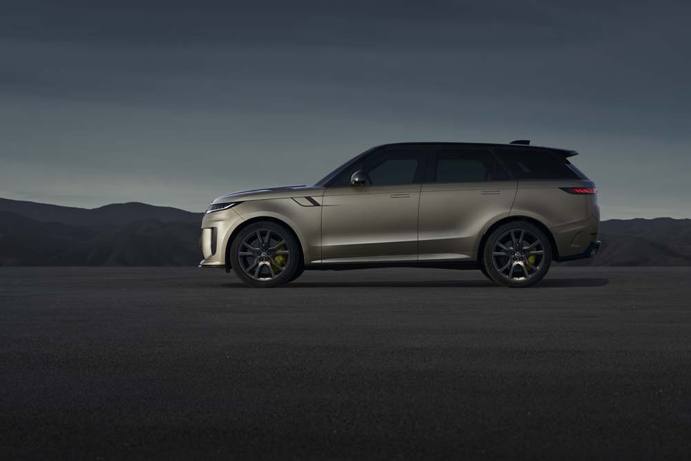 Range Rover Sport SV. Sólo disponible mediante invitación 17 Motor16 Range Rover Sport EV 20 Motor16