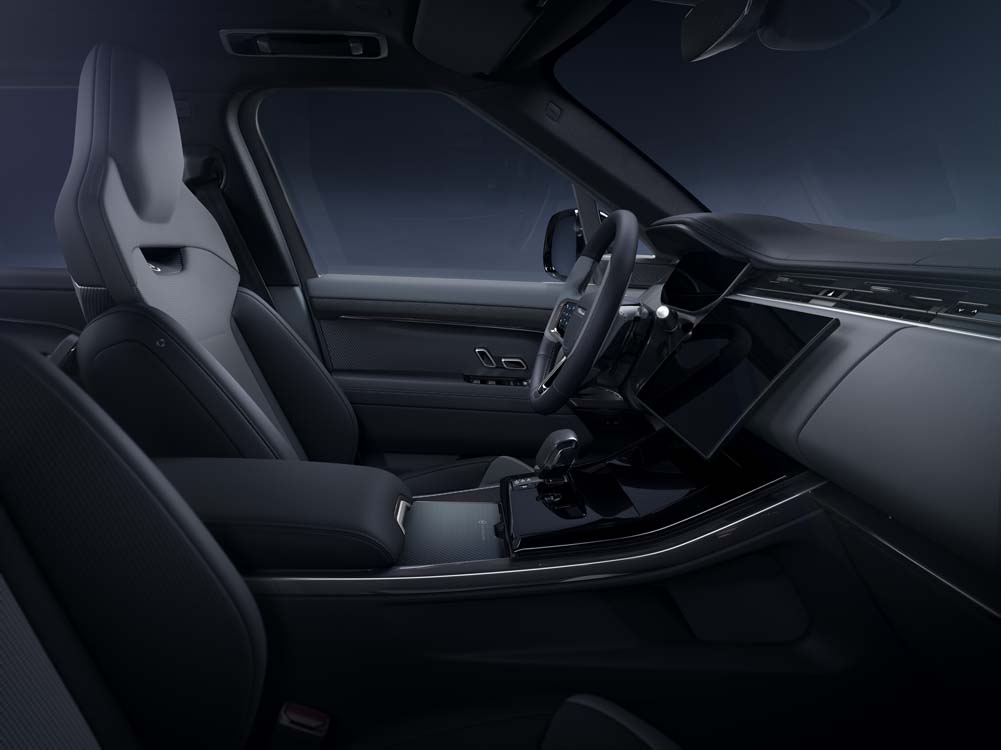 Range Rover Sport SV. Sólo disponible mediante invitación 23 Motor16 Range Rover Sport EV 31 Motor16