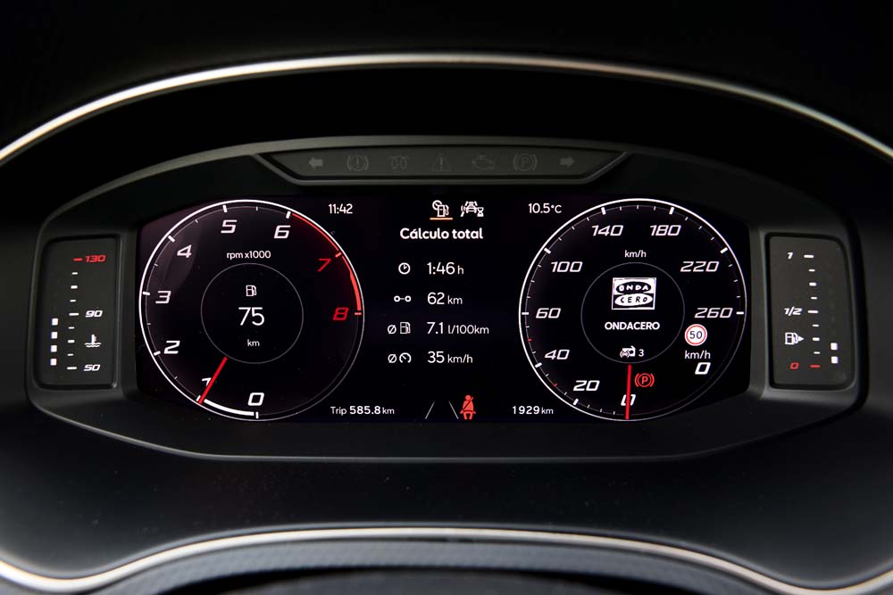 Comparativa Seat Arona 1.0 TSI, Peugeot 2008 1.2 PureTech y VW T-Cross 1.0 TSI 54 Motor16 Seat Arona 13 Motor16