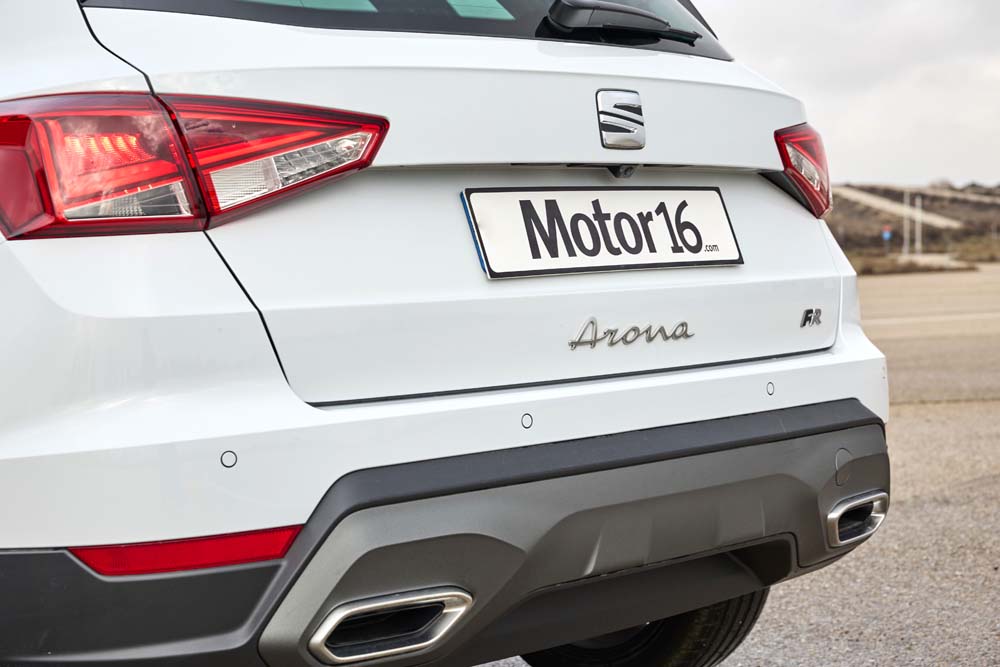 Comparativa Seat Arona 1.0 TSI, Peugeot 2008 1.2 PureTech y VW T-Cross 1.0 TSI 46 Motor16 Seat Arona 5 Motor16