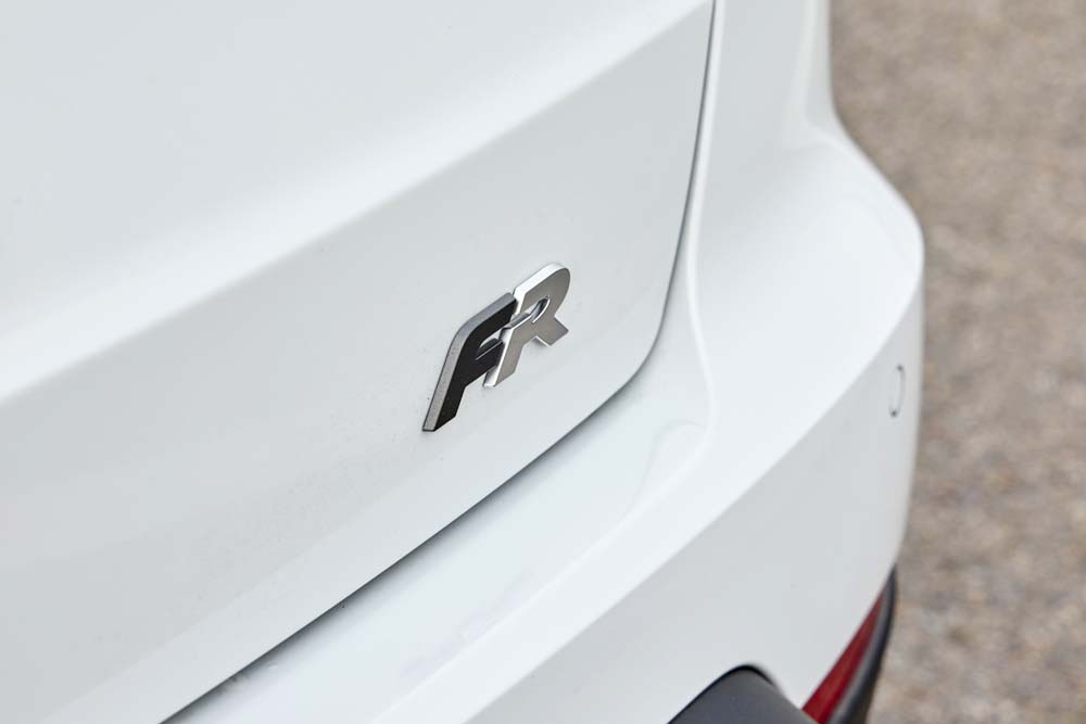 Comparativa Seat Arona 1.0 TSI, Peugeot 2008 1.2 PureTech y VW T-Cross 1.0 TSI 49 Motor16 Seat Arona 8 Motor16