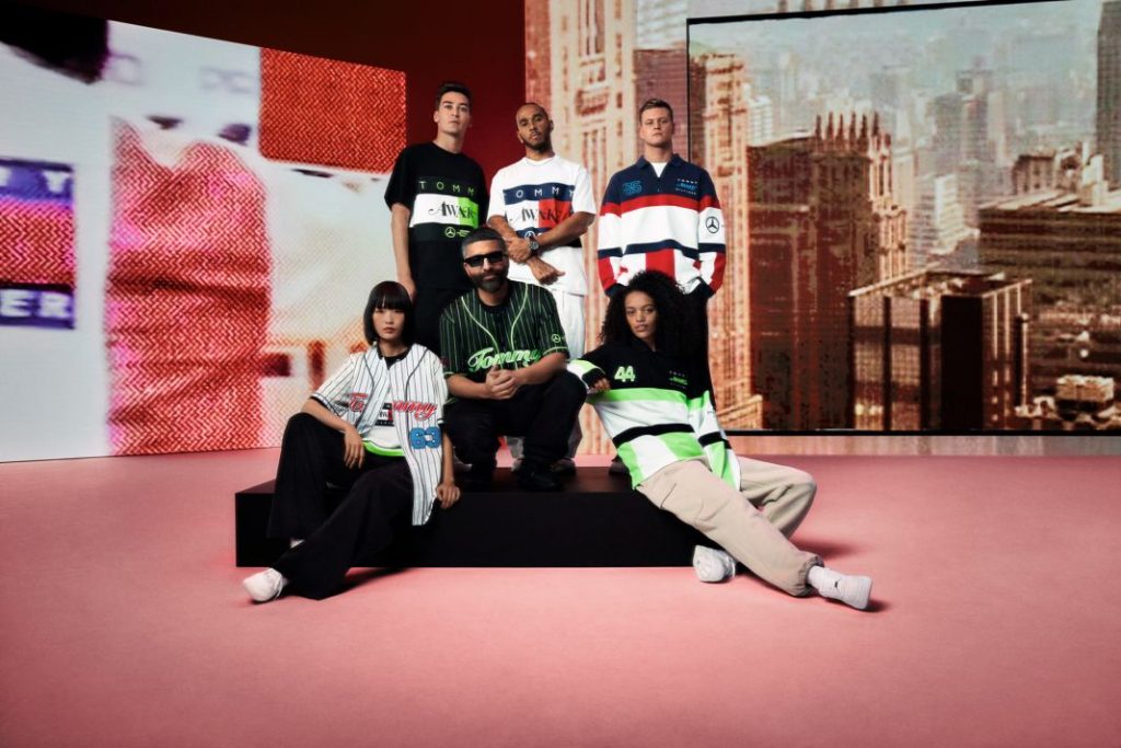 Tommy Hilfiger viste a los fans de la escudería Mercedes-AMG Petronas de F1 2 Motor16 Tommy hilfiger Mercedes AMG F1 3 Motor16