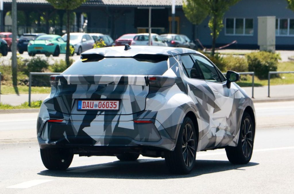 Ya está aquí el Toyota C-HR 16 Motor16 Toyota C HR 14 Motor16