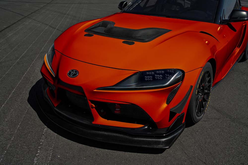 El Toyota GR Supra GT4 celebra sus 100 unidades con un 'regalo' 3 Motor16 Toyota GR Supra GT4