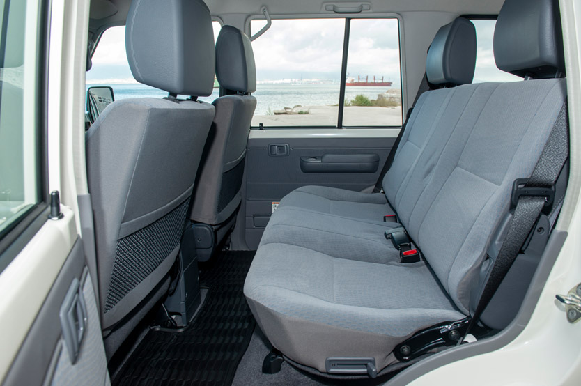 Toyota Land Cruiser 70 nuevo motor diesel turbo 16 Motor16