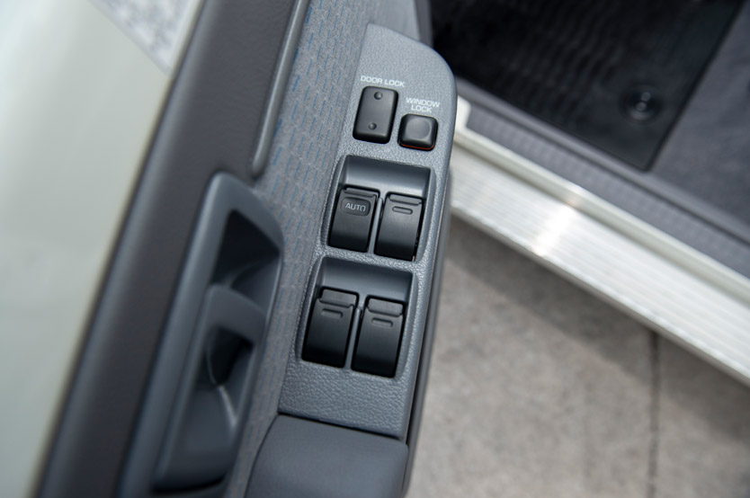 Toyota Land Cruiser 70 nuevo motor diesel turbo 28 Motor16