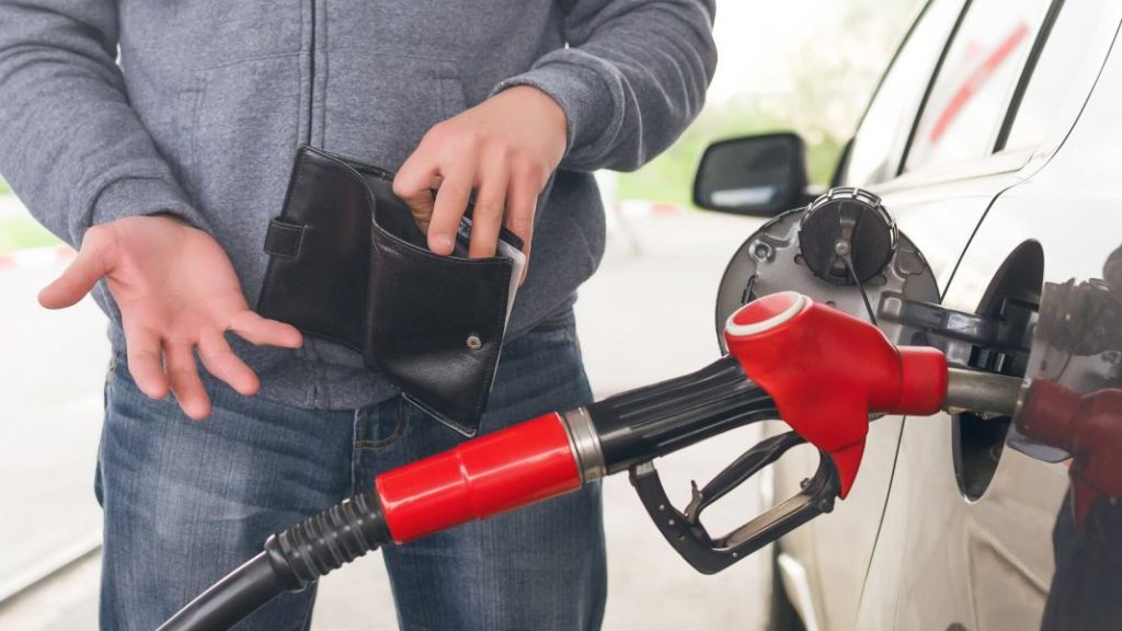 Las dos potentes empresas que se unen para ofrecer gasolina premium a precio de low cost 108 Motor16 carburante