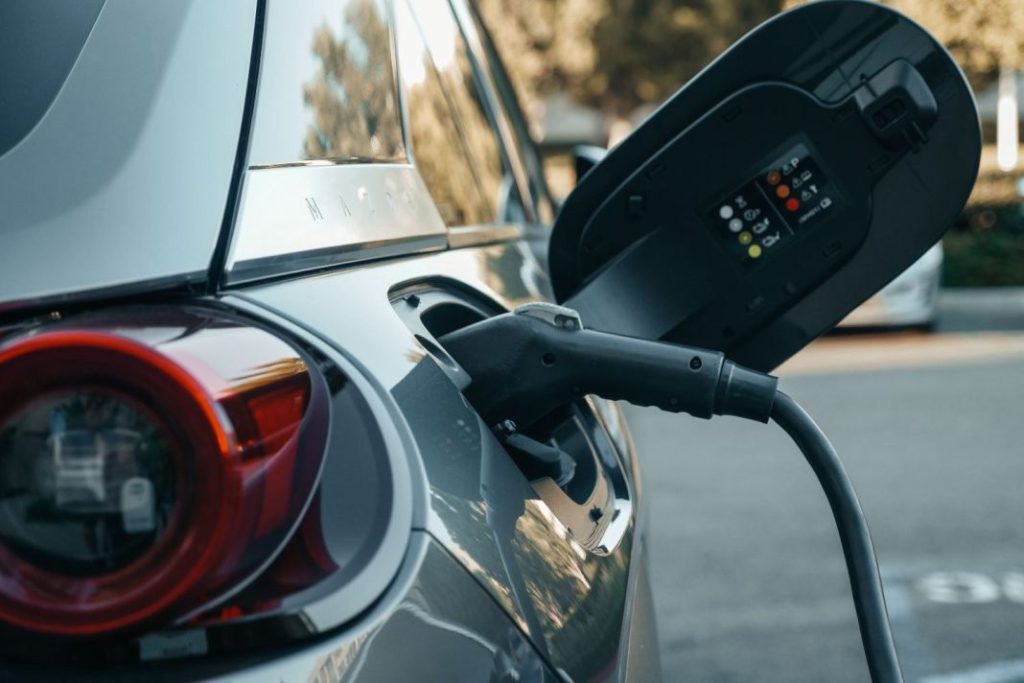 Skoda entra en la guerra de precios iniciada por Tesla. Y ofrece este eléctrico a un precio sin igual 114 Motor16 precios