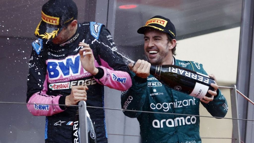 No pudo ser en Mónaco, pero Fernando Alonso y Aston Martin desafiarán a Red Bull en Barcelona 171 Motor16 Fernando Alonso y Ocon. Mónaco.