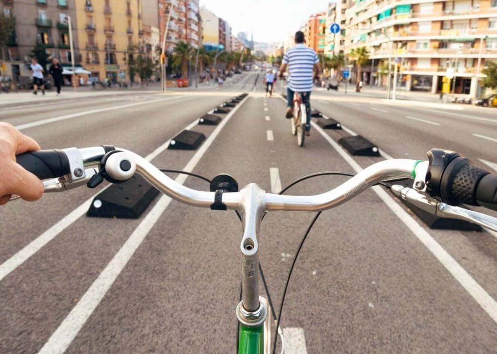 ¿Me pueden quitar puntos de carnet de conducir por una multa en patinete? 159 Motor16 bici