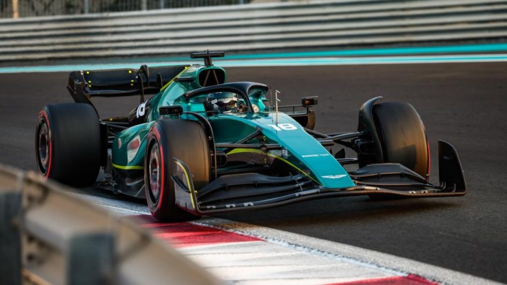 2023 Fernando Alonso y Aston Martin F1. Imagen.