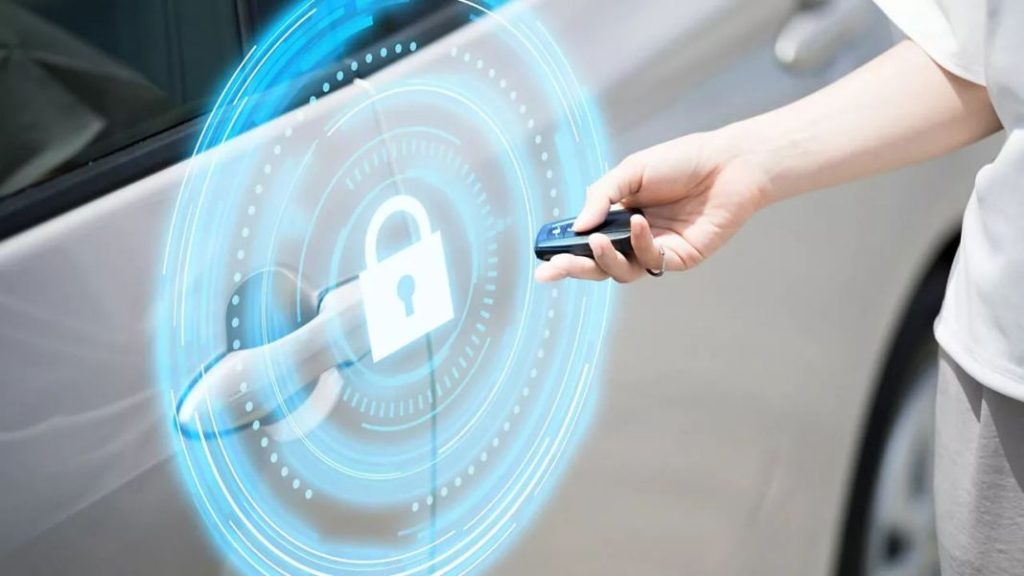 El mítico teléfono móvil que buscan los cacos para robar coches y por el que pagan hasta 18.000 euros 171 Motor16 lojack