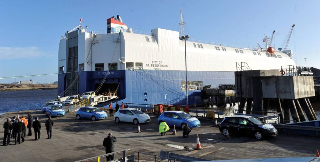 'Sorpasso' de China a Japón en exportación de automóviles 2 Motor16 nissan leaf barco Motor16