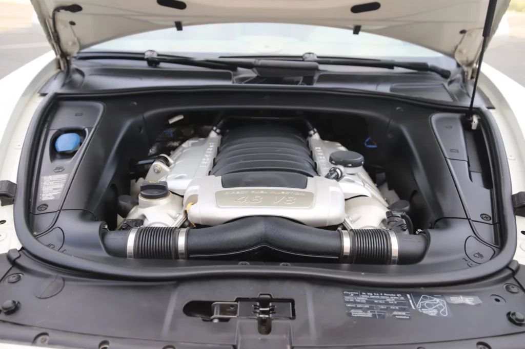 El Porsche Cayenne I está de moda… y con una preparación off-road, aún más 16 Motor16 porsche cayenne s preparado 1 Motor16