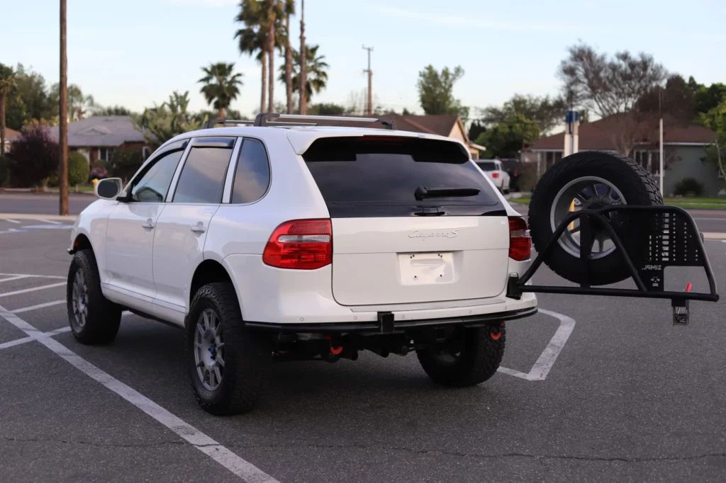 El Porsche Cayenne I está de moda… y con una preparación off-road, aún más 14 Motor16 porsche cayenne s preparado 5 Motor16
