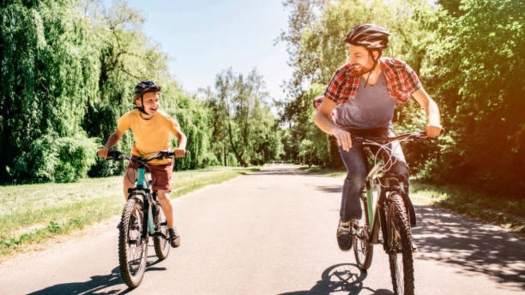 ¿Me pueden quitar puntos de carnet de conducir por una multa en patinete? 157 Motor16 bici