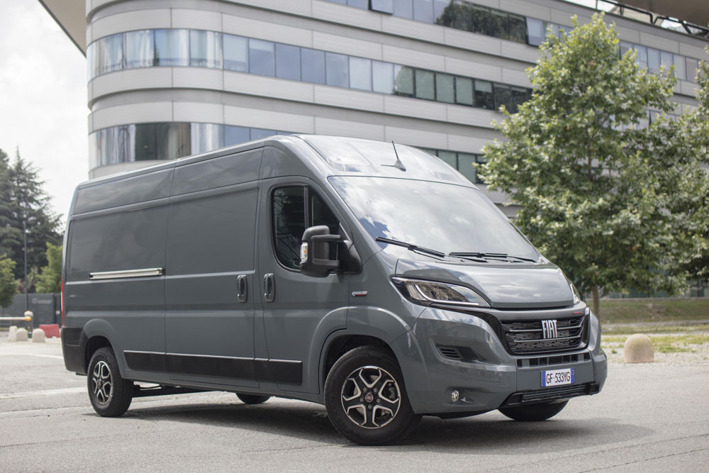 Fiat Professional: Innovación y versatilidad en vehículos comerciales 3 Motor16 02 newducato exteriors 60db175d5b5c0 Motor16