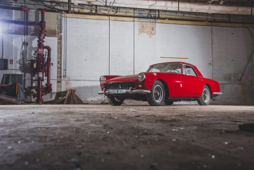 20 Ferrari clásicos encontrados gracias a un huracán, a subasta 23 Motor16 1960 Ferrari 250 GT Coupe Series II by Pinin Farina1363891 Motor16